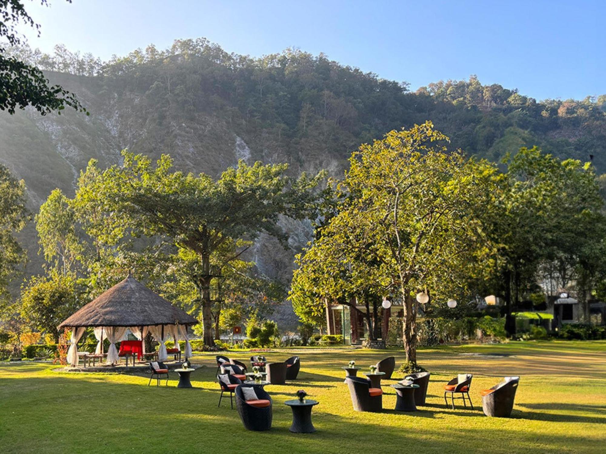 The Solluna Resort Garjia Bagian luar foto